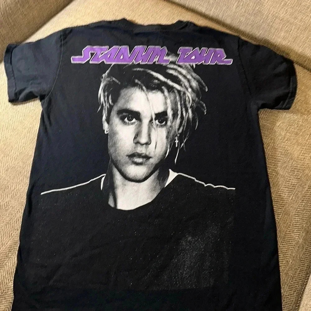 justin Bieber stadium tour concert short sleeve black t/shirt size small unisex